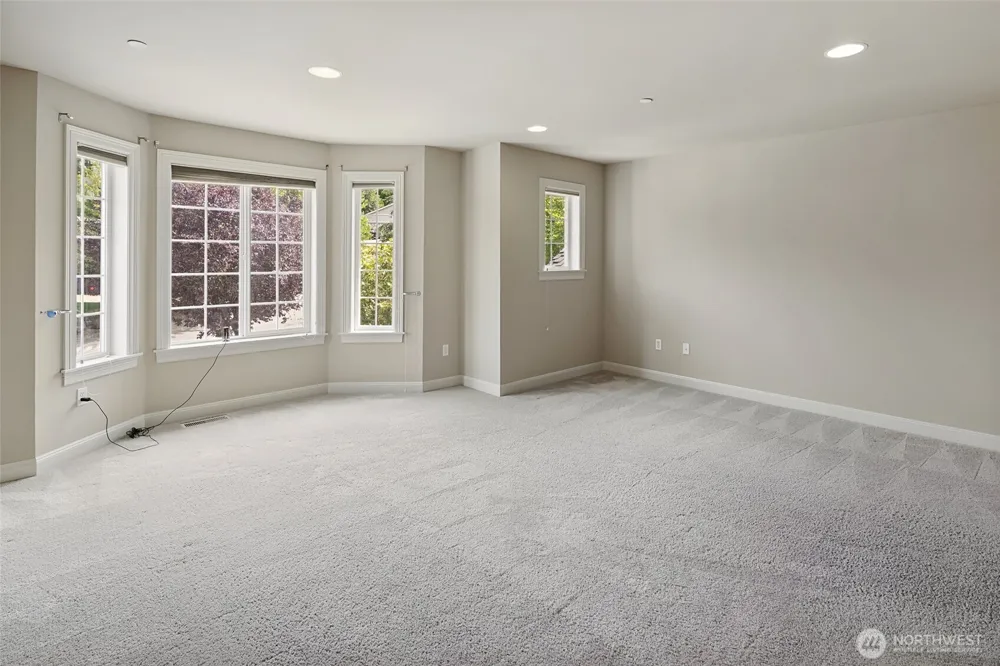 8701 113th Avenue SE Newcastle, WA 98056