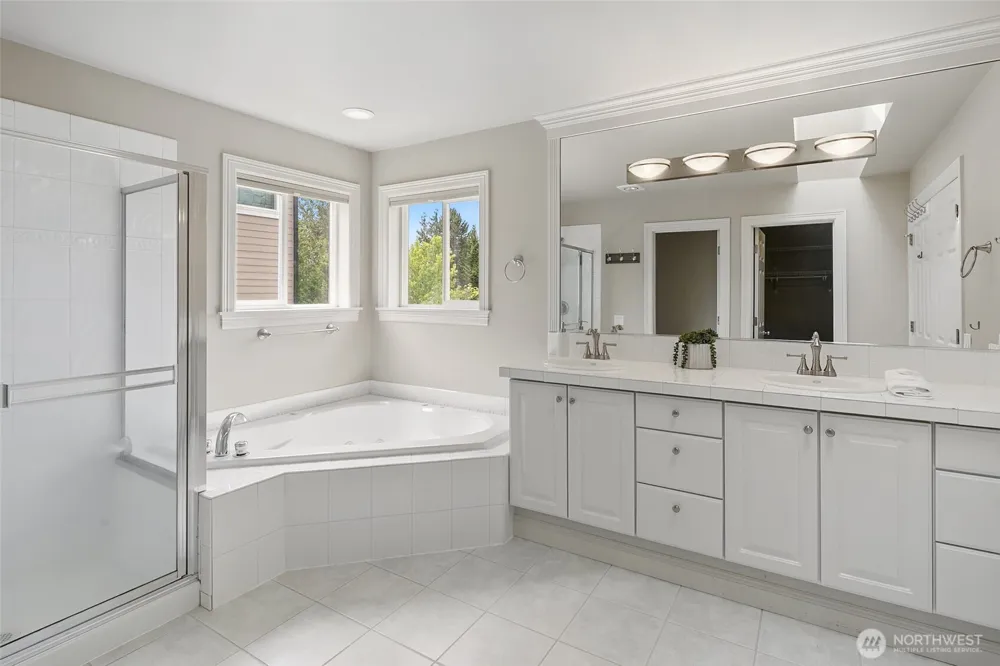 8701 113th Avenue SE Newcastle, WA 98056