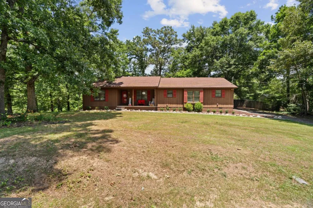 234 Chiefvan TER NE Calhoun, GA 30701