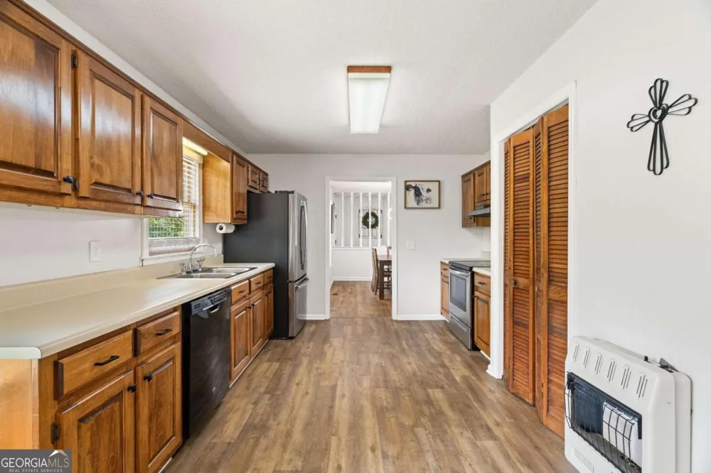 234 Chiefvan TER NE Calhoun, GA 30701