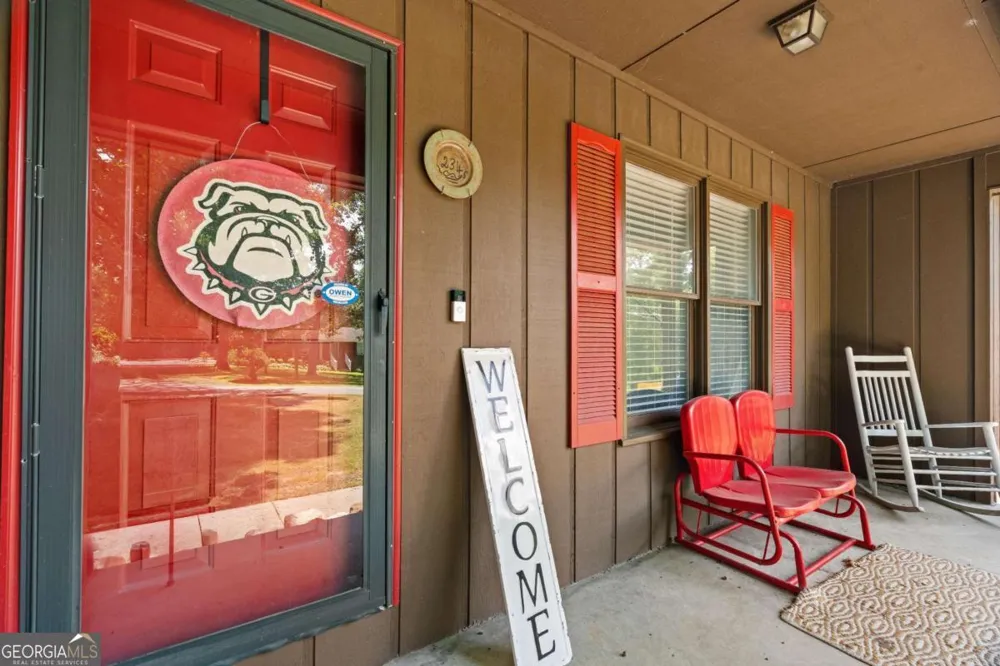 234 Chiefvan TER NE Calhoun, GA 30701