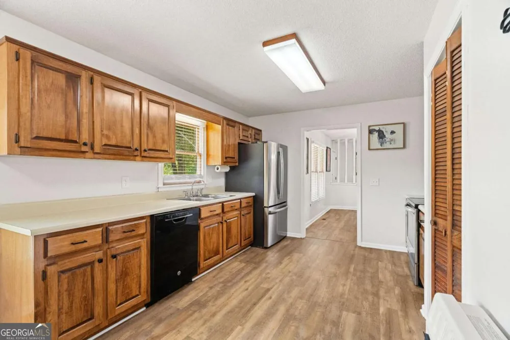 234 Chiefvan TER NE Calhoun, GA 30701