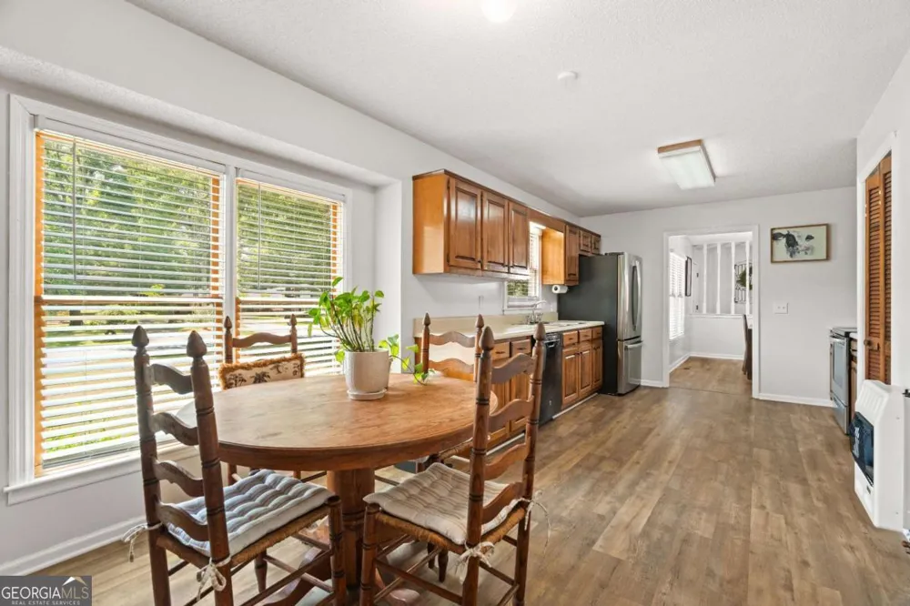 234 Chiefvan TER NE Calhoun, GA 30701