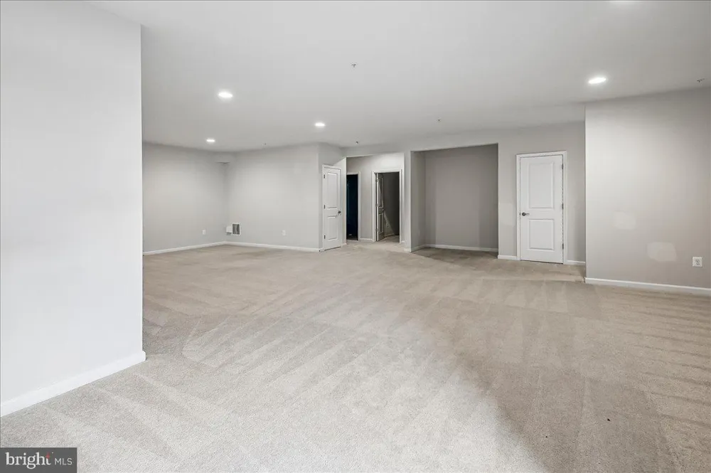 2726 SAND LENS DRIVE Odenton, MD 21113