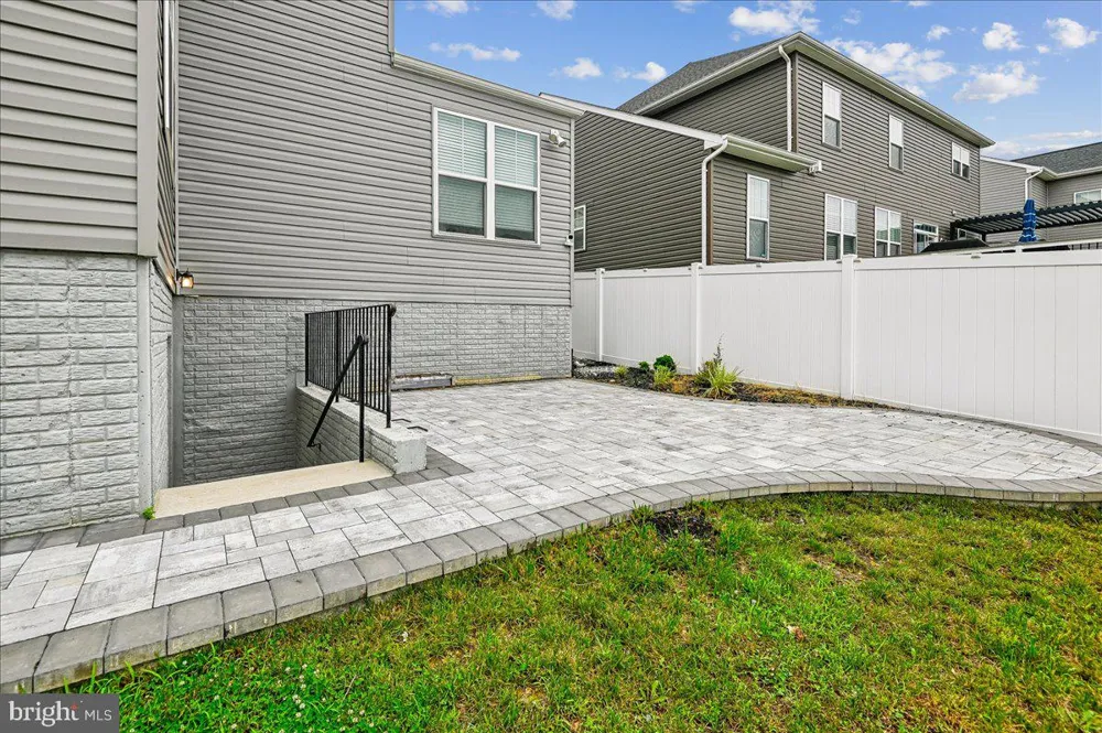 2726 SAND LENS DRIVE Odenton, MD 21113