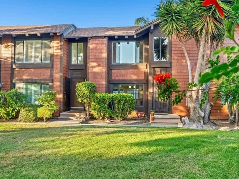 2479 Caminito Ocean