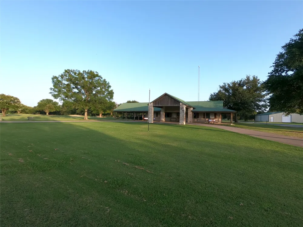Private Road 5940 Emory, TX 75440