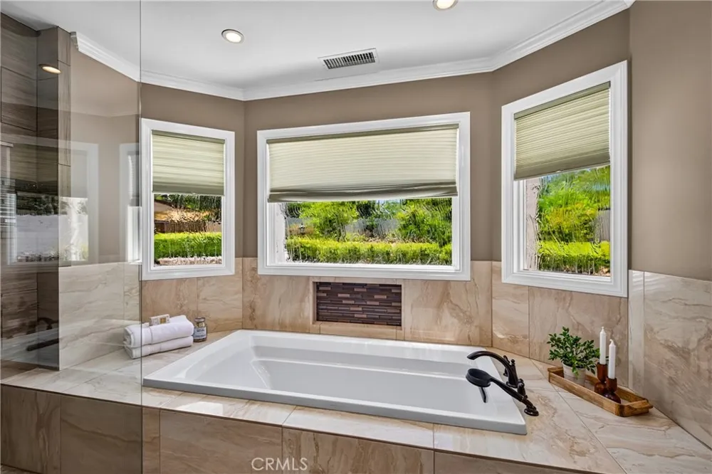 21 W Hilton Avenue Redlands, CA 92373