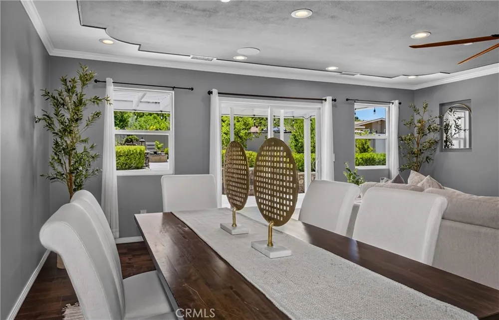 21 W Hilton Avenue Redlands, CA 92373