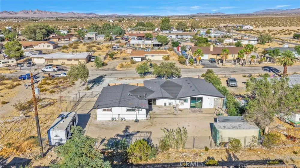 9996 Estrada Lucerne Valley, CA 92356
