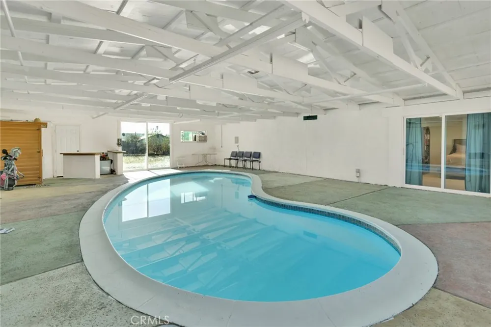 9996 Estrada Lucerne Valley, CA 92356