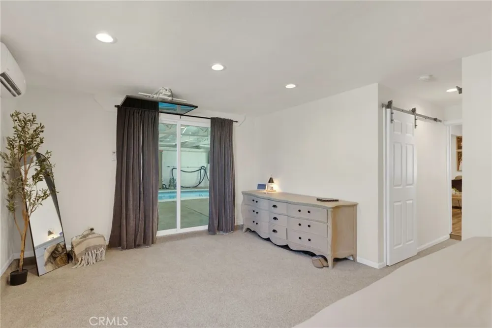 9996 Estrada Lucerne Valley, CA 92356