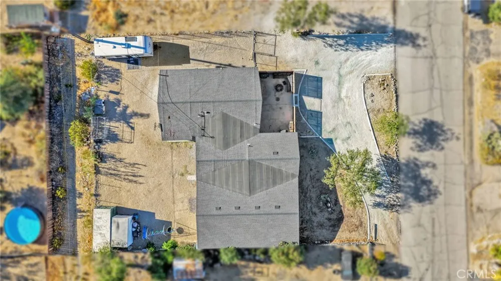 9996 Estrada Lucerne Valley, CA 92356