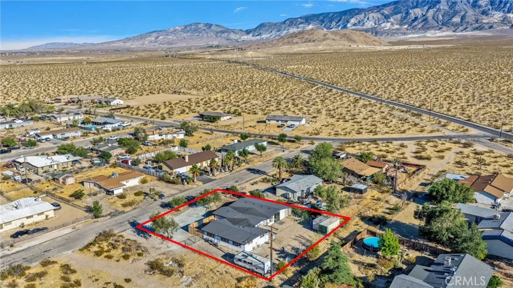9996 Estrada Lucerne Valley, CA 92356
