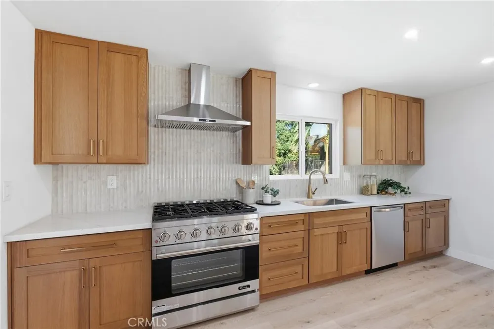 6 Skyview Phillips Ranch, CA 91766