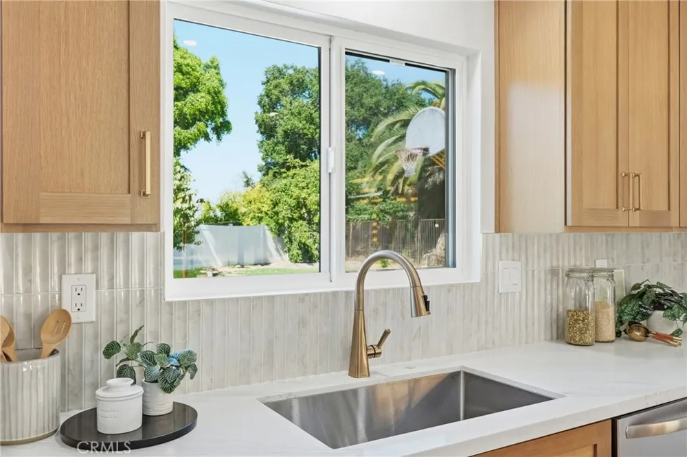 6 Skyview Phillips Ranch, CA 91766