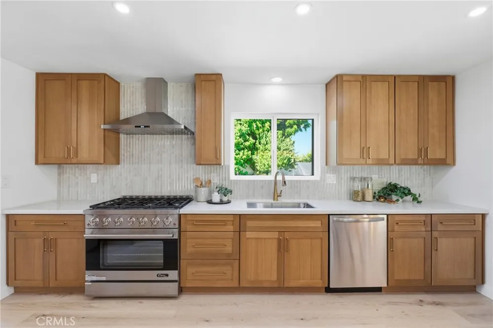 6 Skyview Phillips Ranch, CA 91766