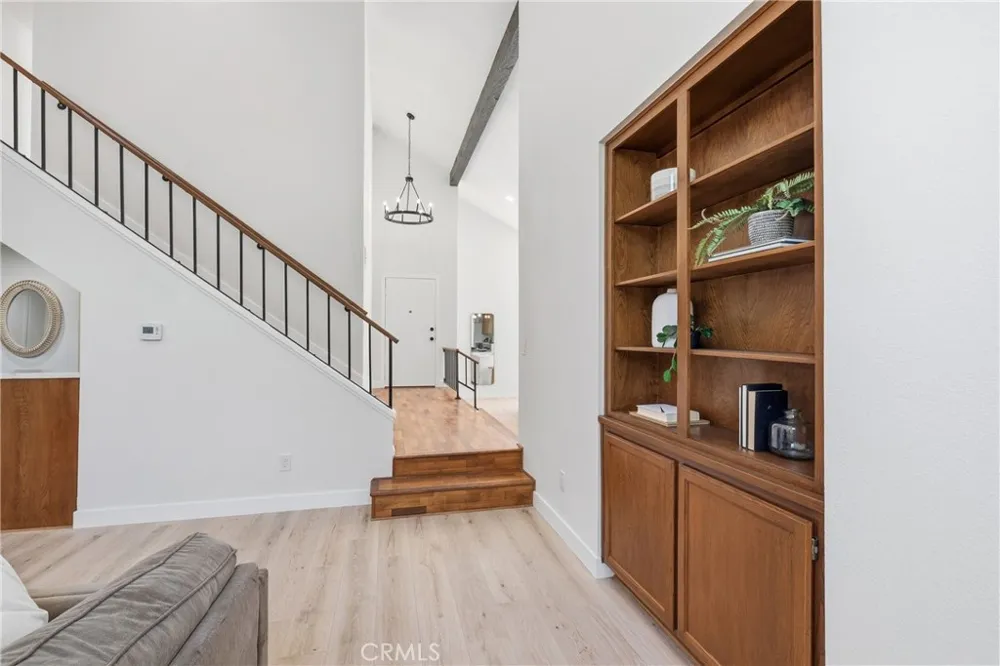 6 Skyview Phillips Ranch, CA 91766