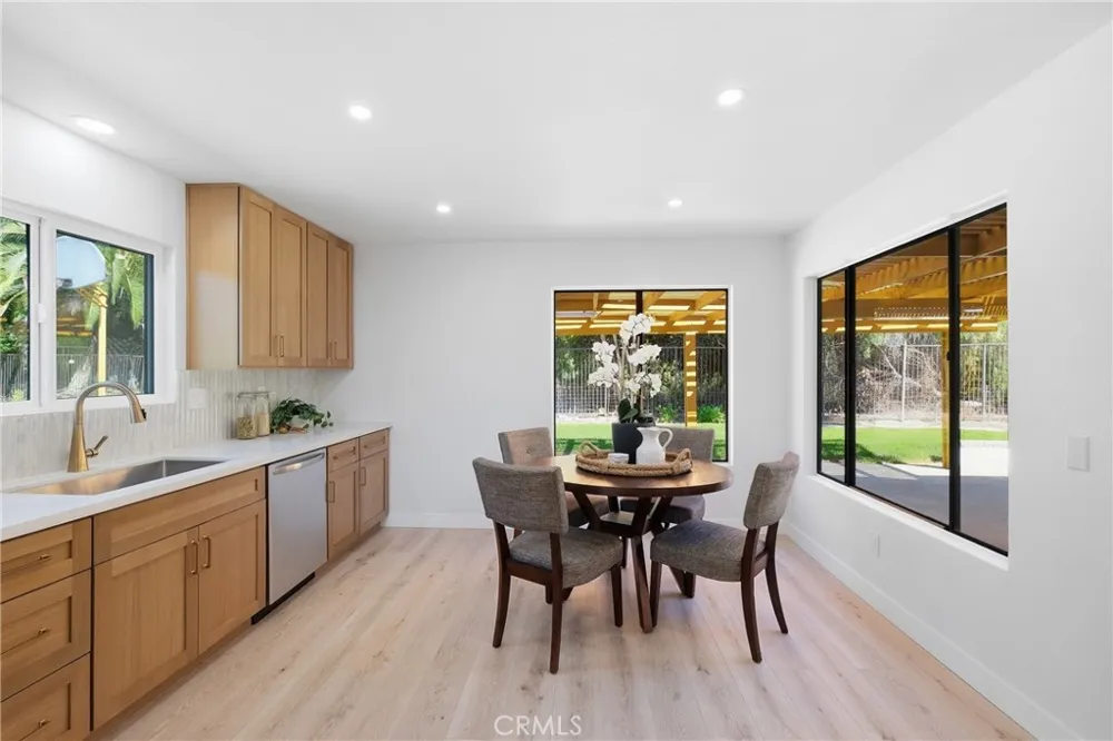 6 Skyview Phillips Ranch, CA 91766