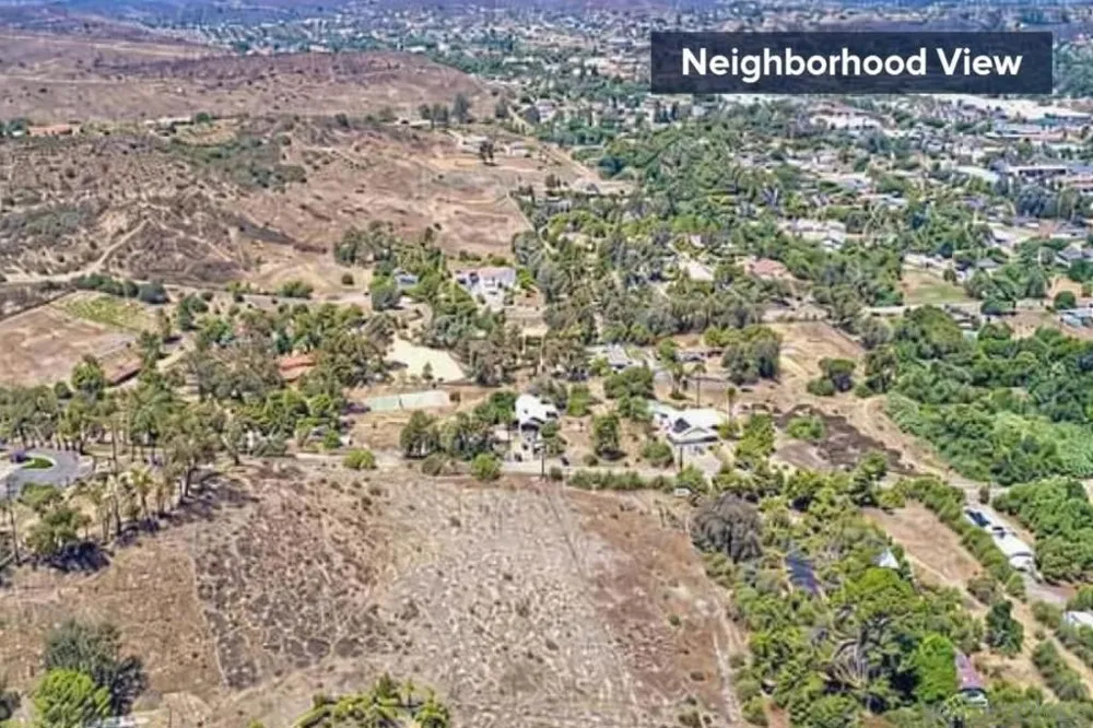 12901 Golden Way Poway, CA 92064