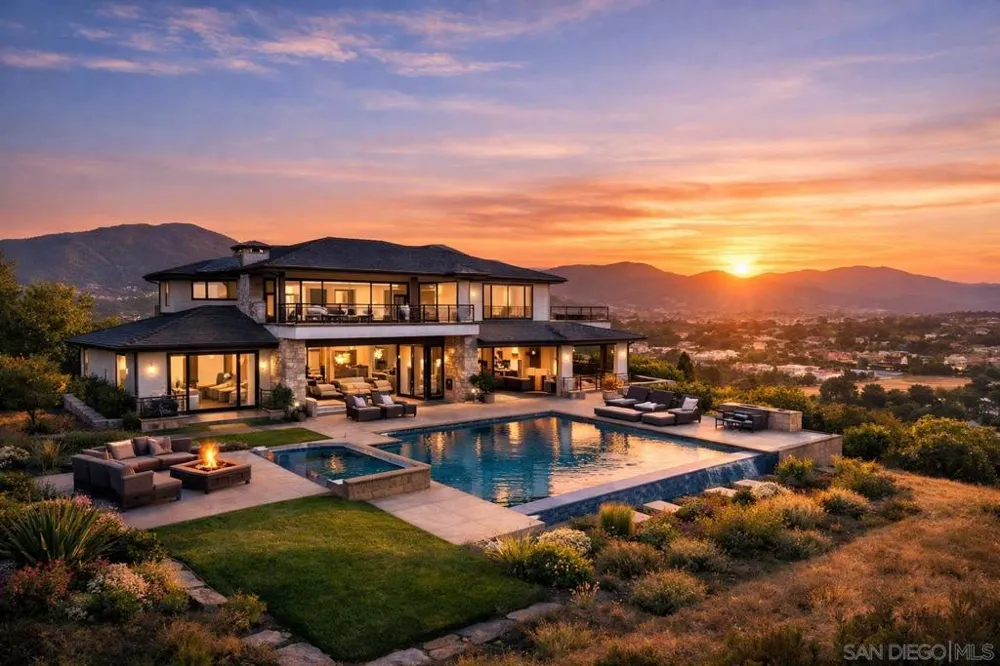 12901 Golden Way Poway, CA 92064