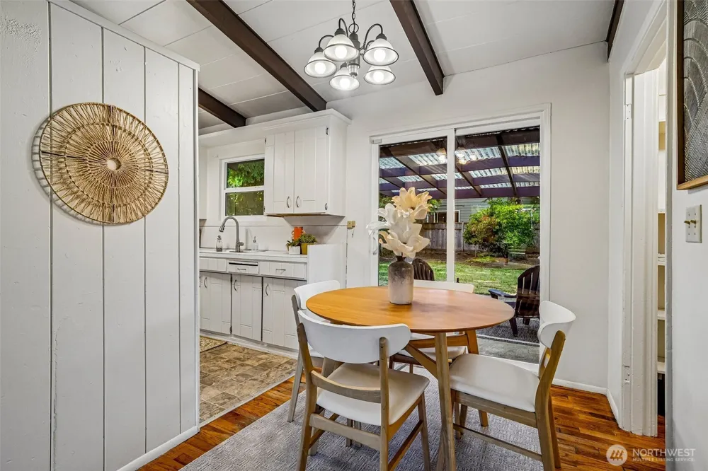 1208 NE Northgate Way Seattle, WA 98125