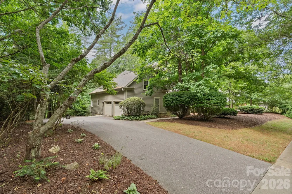 626 Wickhams Fancy Drive Biltmore Lake, NC 28715