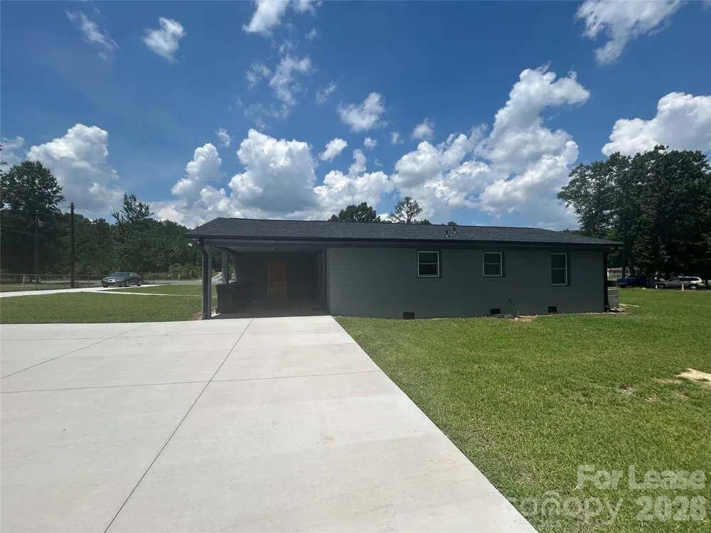 5006 Myers Road Monroe, NC 28110