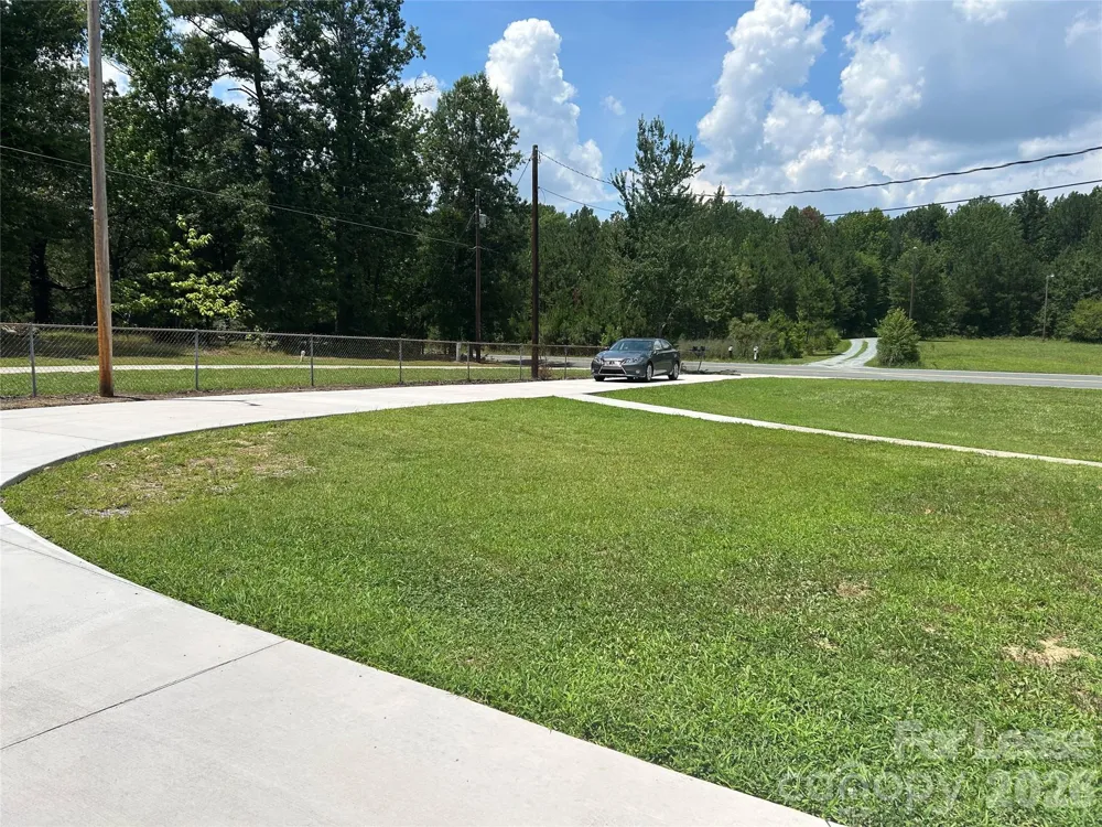 5006 Myers Road Monroe, NC 28110