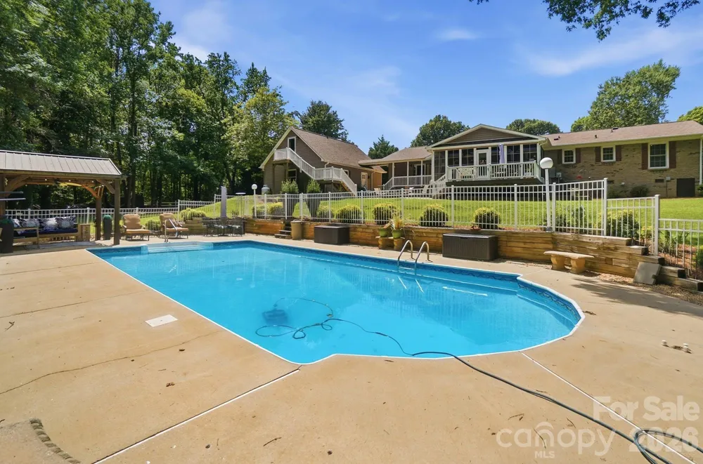 107 Mistywood Drive Mount Holly, NC 28120