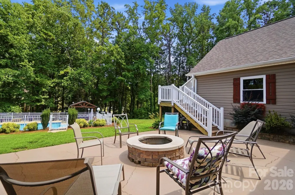 107 Mistywood Drive Mount Holly, NC 28120