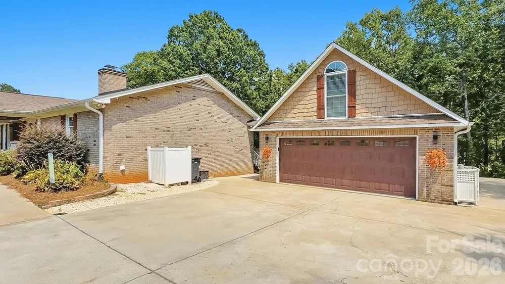 107 Mistywood Drive Mount Holly, NC 28120