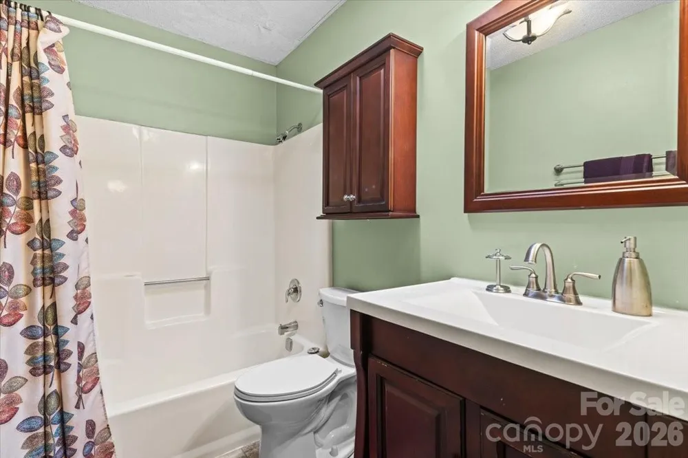 39 Wildwood Avenue Asheville, NC 28804