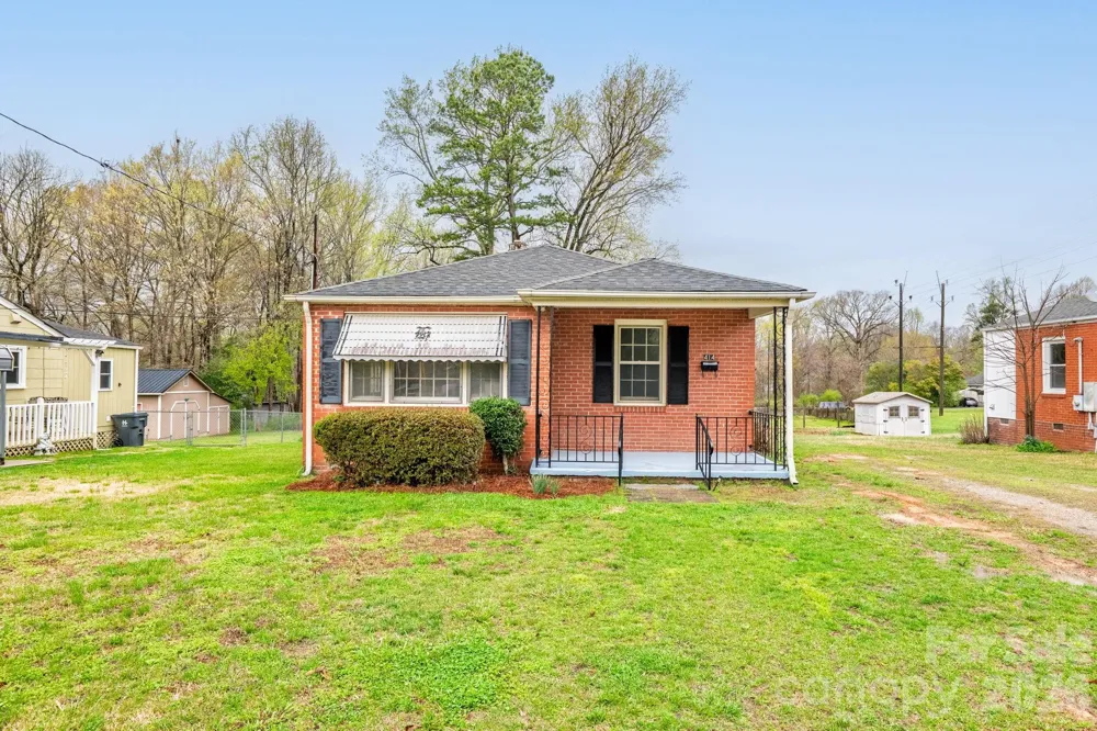 414 Ridge Street Stanley, NC 28164