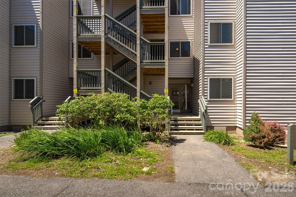 301 Pinnacle Inn Road #1110 Beech Mountain, NC 28604