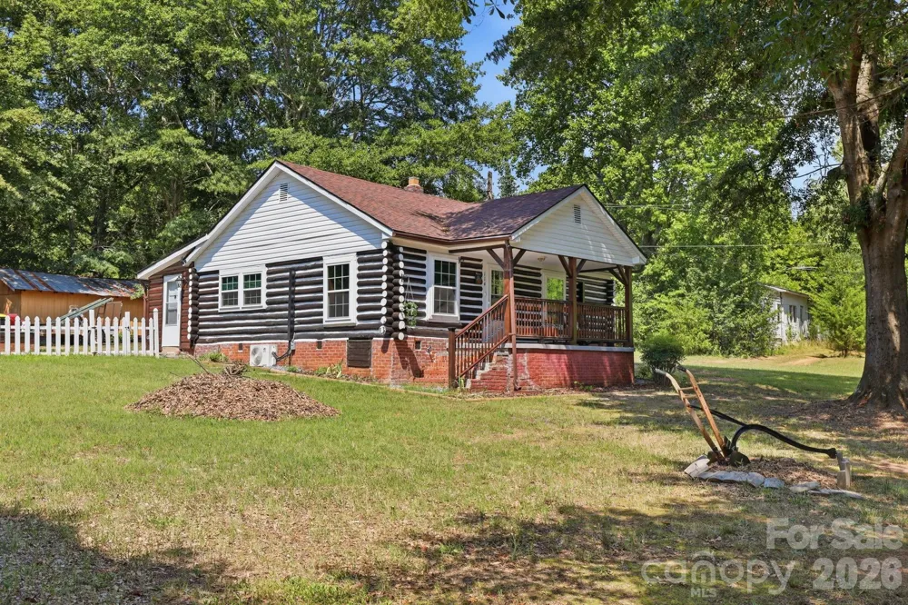 114 Beacon Hill Ellenboro, NC 28040