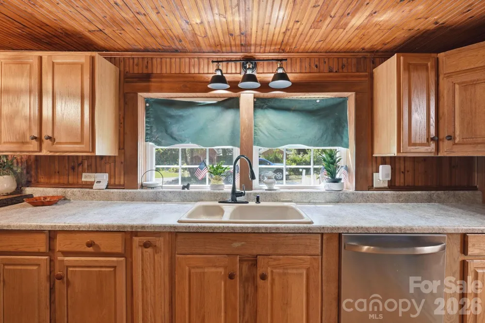114 Beacon Hill Ellenboro, NC 28040