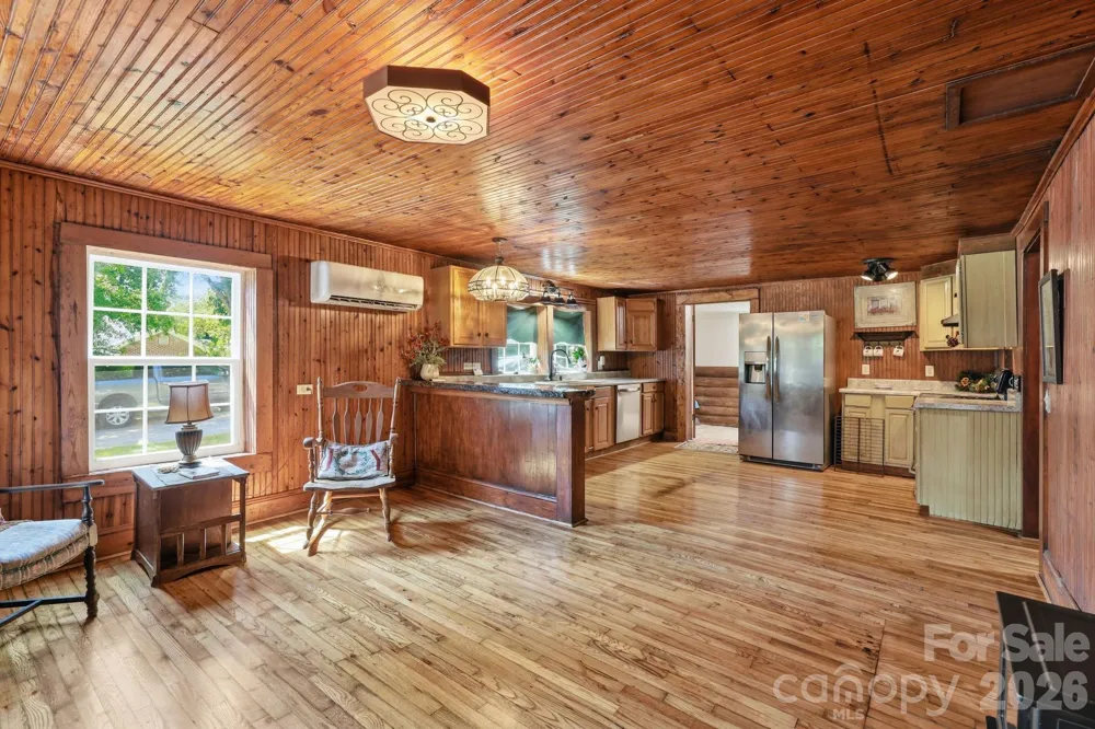 114 Beacon Hill Ellenboro, NC 28040