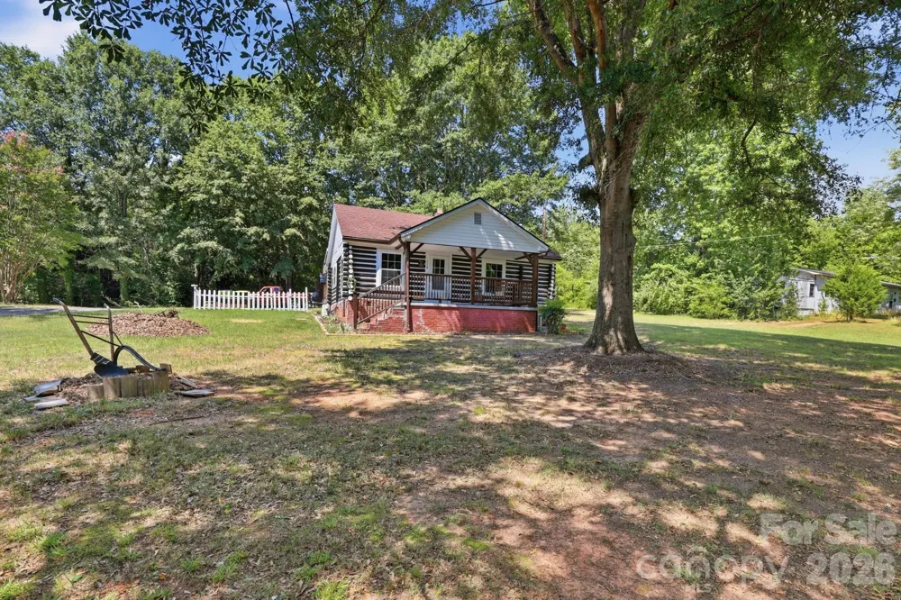 114 Beacon Hill Ellenboro, NC 28040