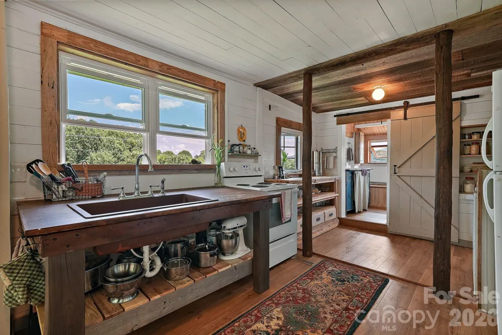244 Flat Springs Road Elk Park, NC 28622