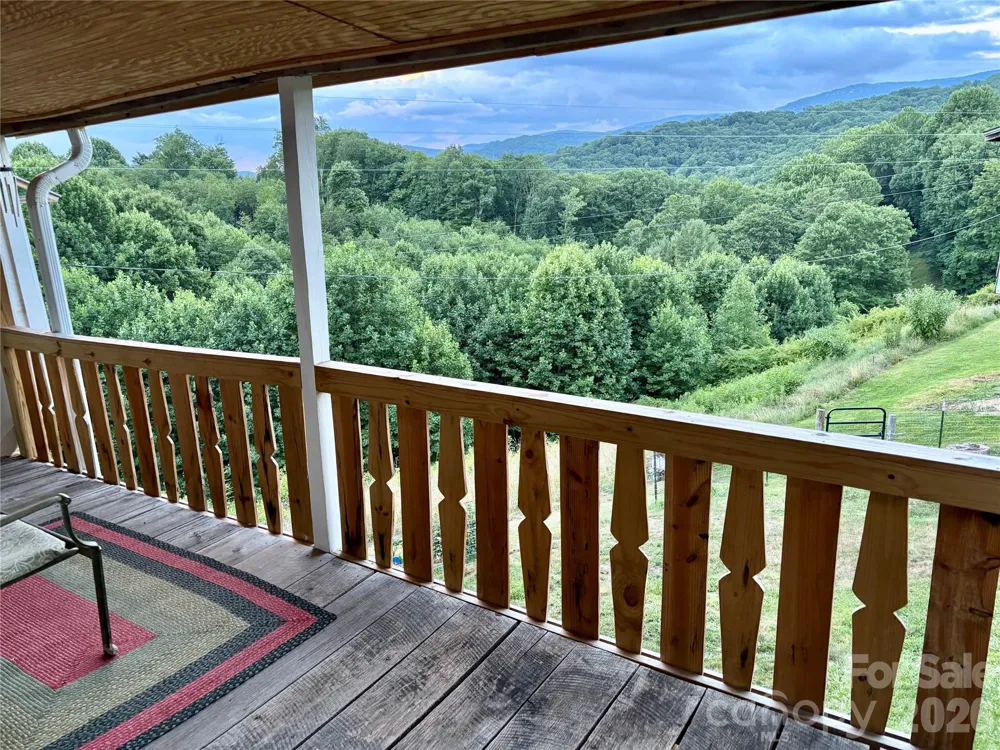 244 Flat Springs Road Elk Park, NC 28622