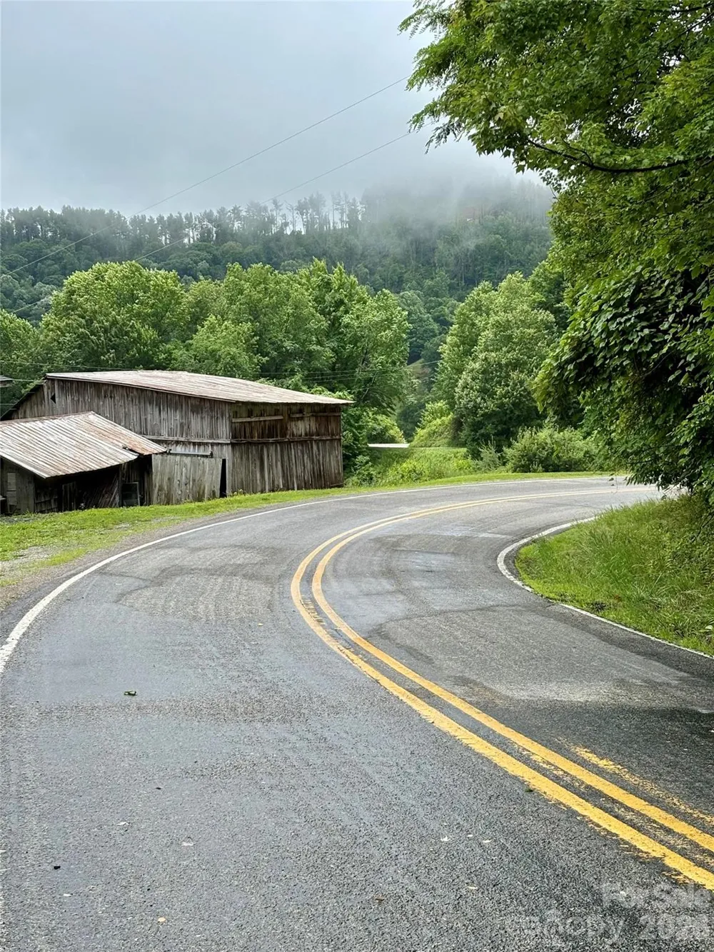 244 Flat Springs Road Elk Park, NC 28622