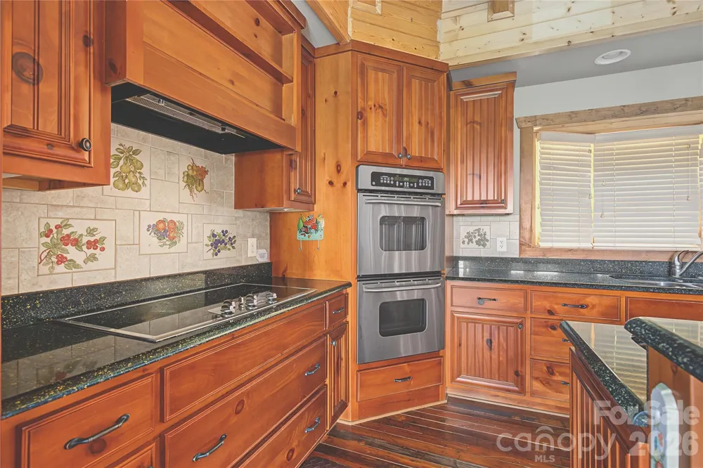 925 Appalachian Way Bryson City, NC 28713