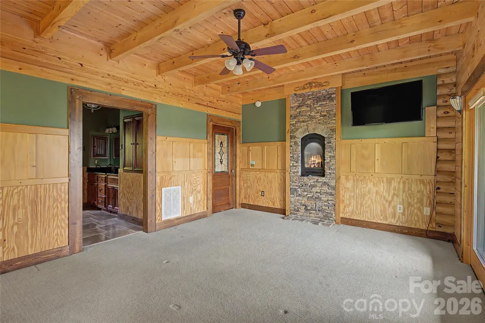 925 Appalachian Way Bryson City, NC 28713