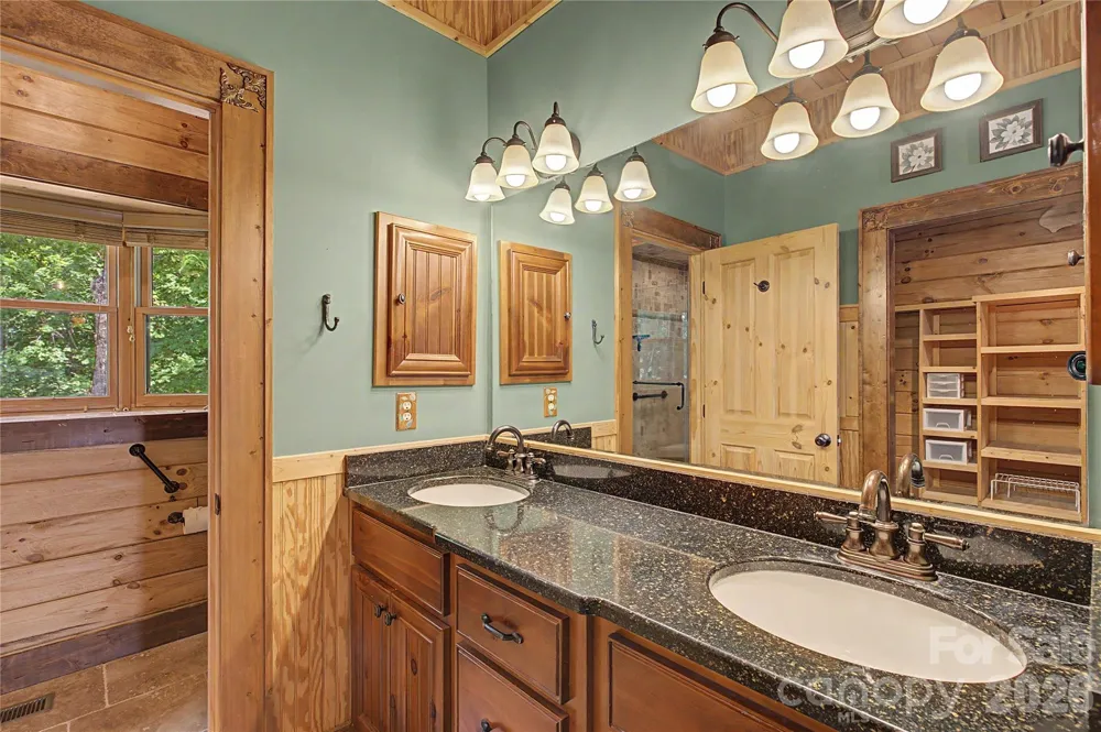 925 Appalachian Way Bryson City, NC 28713
