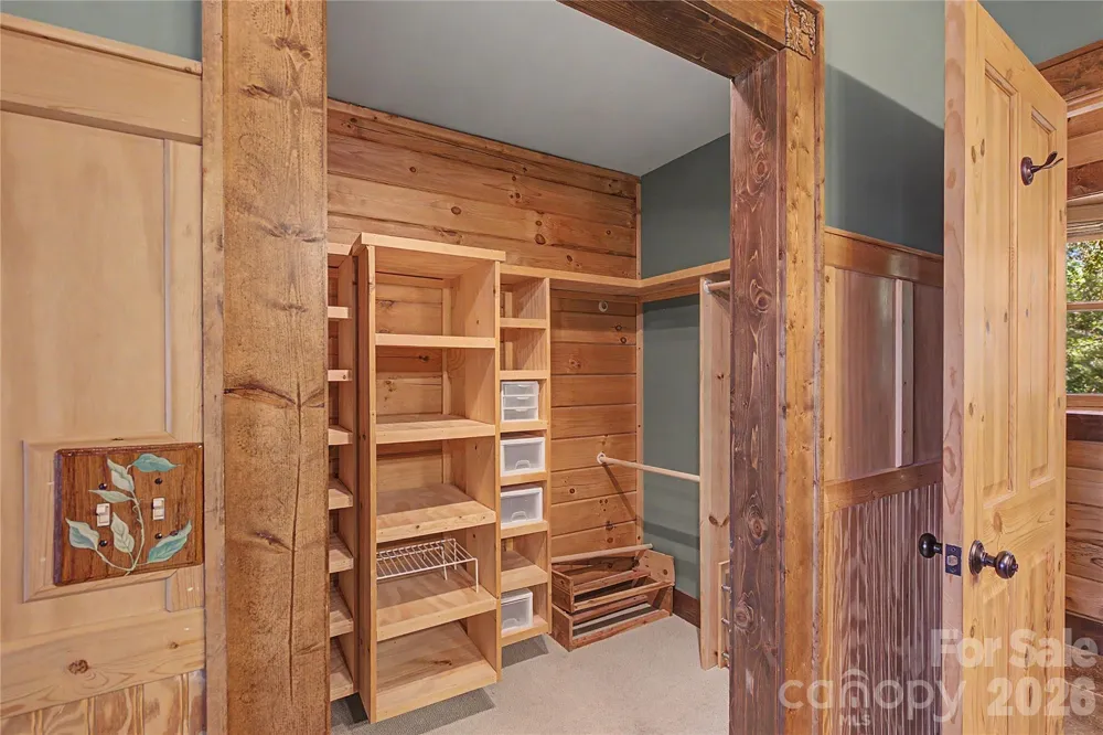 925 Appalachian Way Bryson City, NC 28713