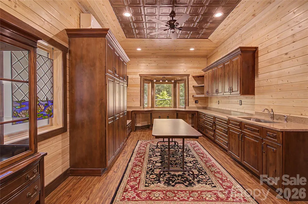 925 Appalachian Way Bryson City, NC 28713