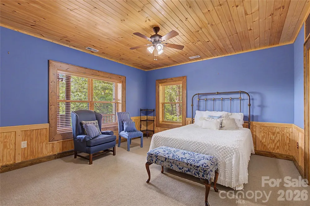 925 Appalachian Way Bryson City, NC 28713