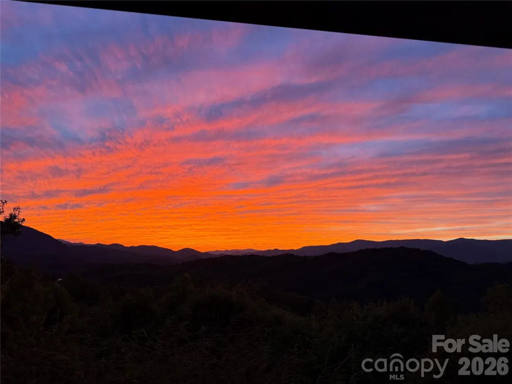 925 Appalachian Way Bryson City, NC 28713