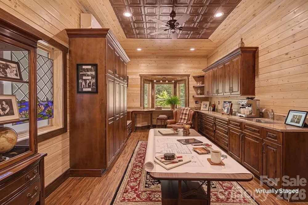 925 Appalachian Way Bryson City, NC 28713